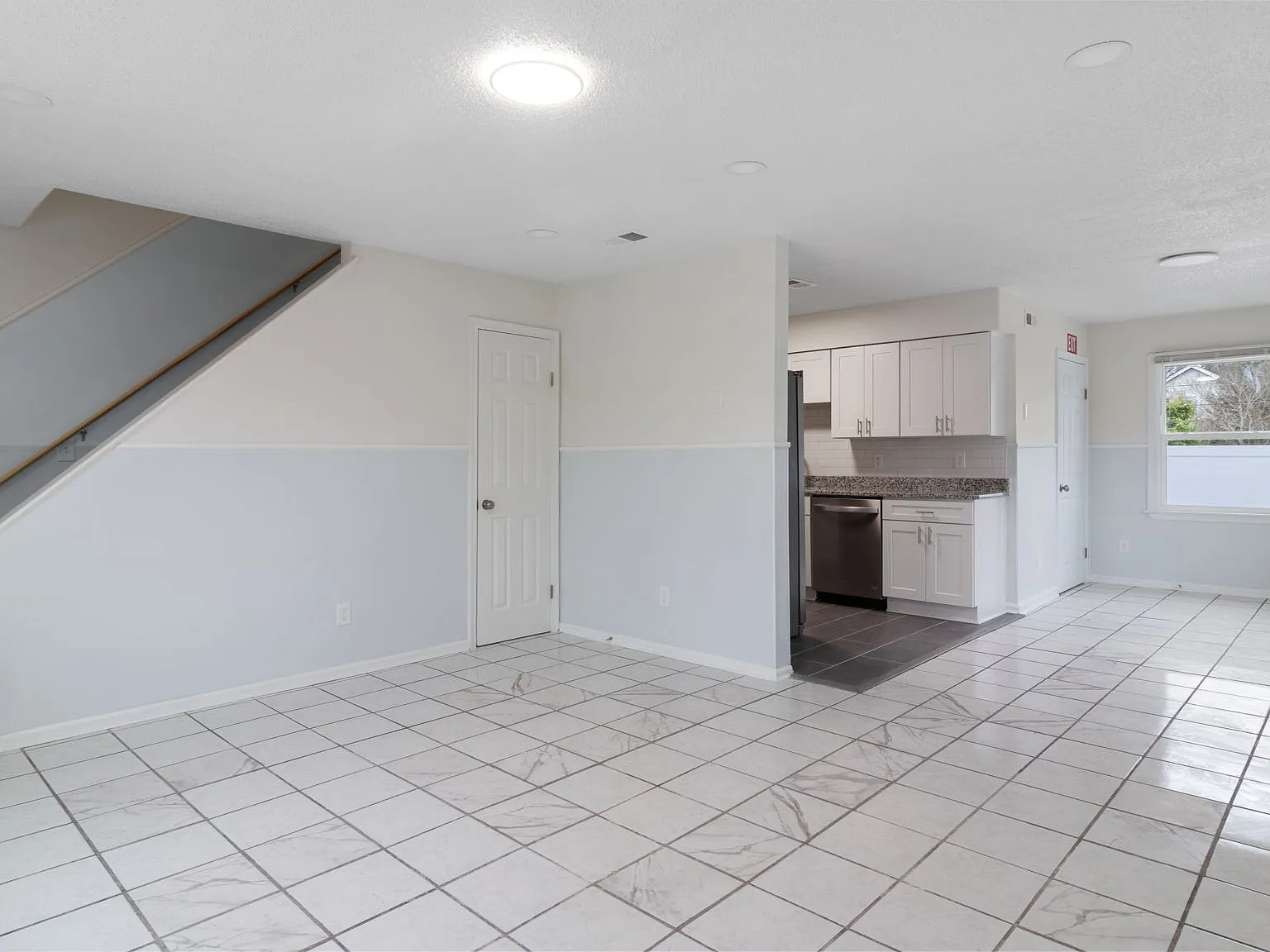 1536 W. 39th Street - A — Photo 1
