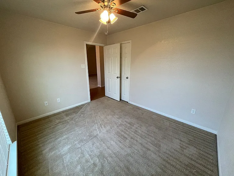 6509 Alvin Dr — Photo 7