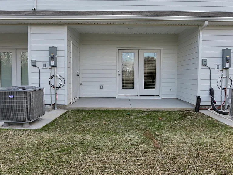 1303 Walker Way — Photo 29