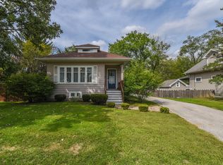 215 E North Ave, Elmhurst, IL 60126