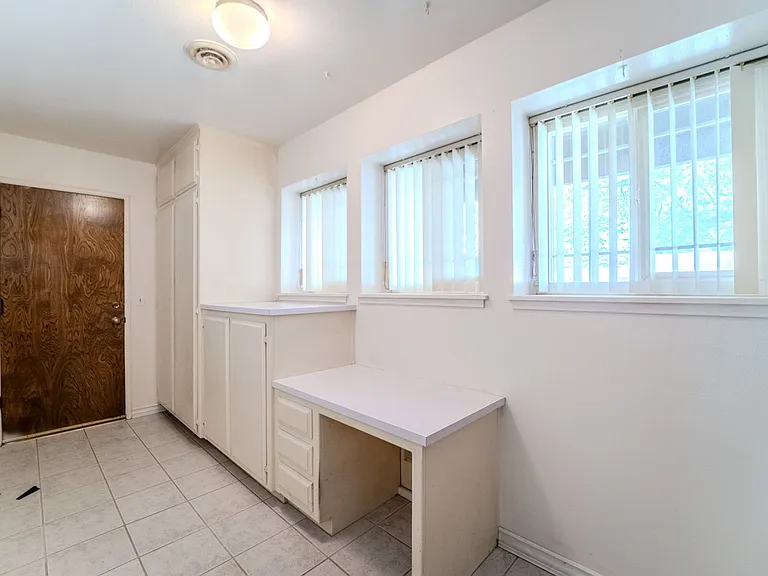 1540 Eden Way — Photo 12