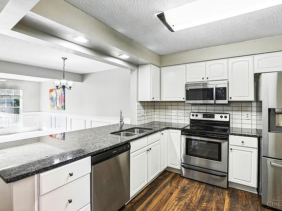 5th image of 4465 Black Oak Ln