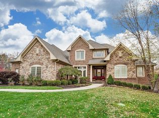 755 Grand Wood Ct, Springboro, OH