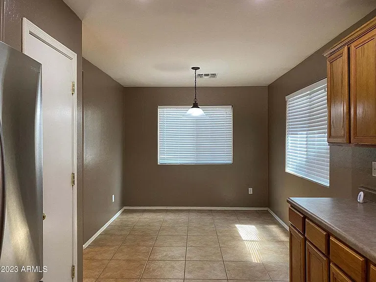 1847 W Desert Seasons Dr — Photo 5