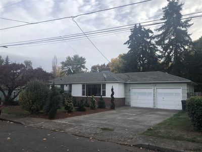 2160 34th Ave NE, Salem, OR, 97301