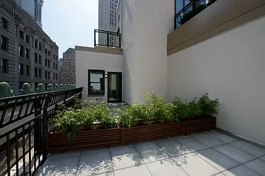 Rented by 25 Broad (LCOR)