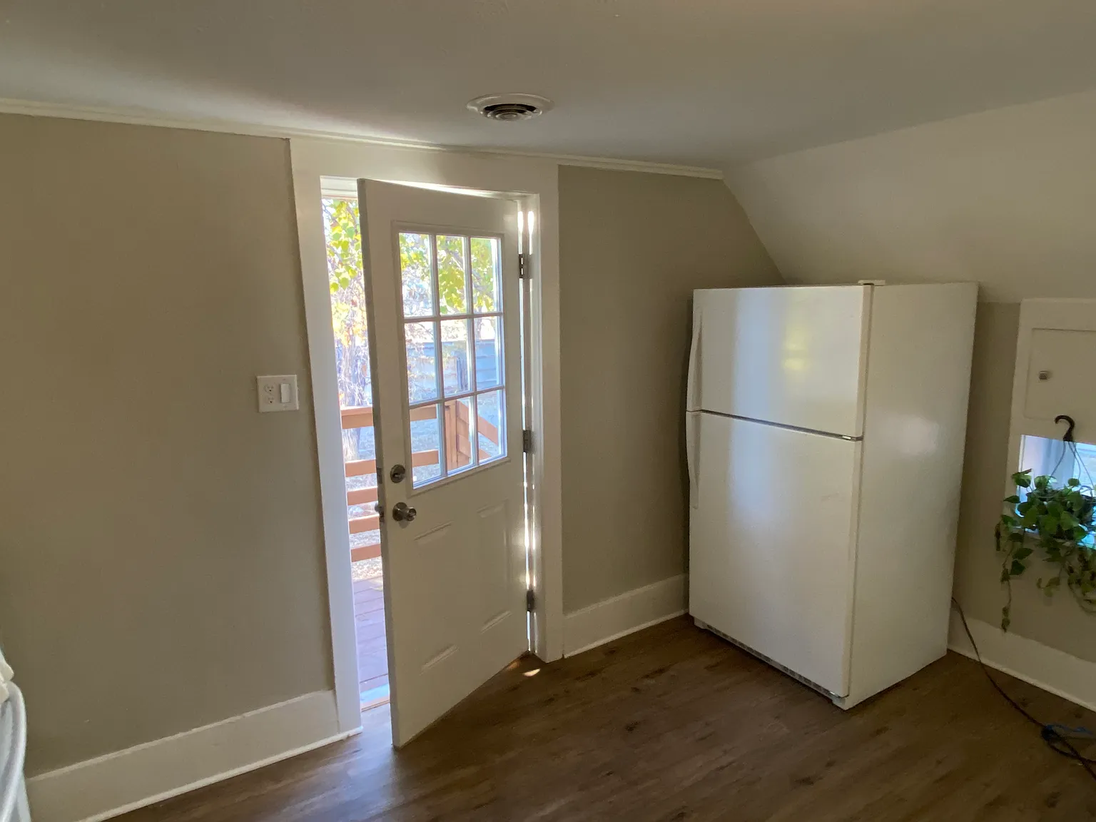1 bed, 800 sqft, $975 — Photo 2