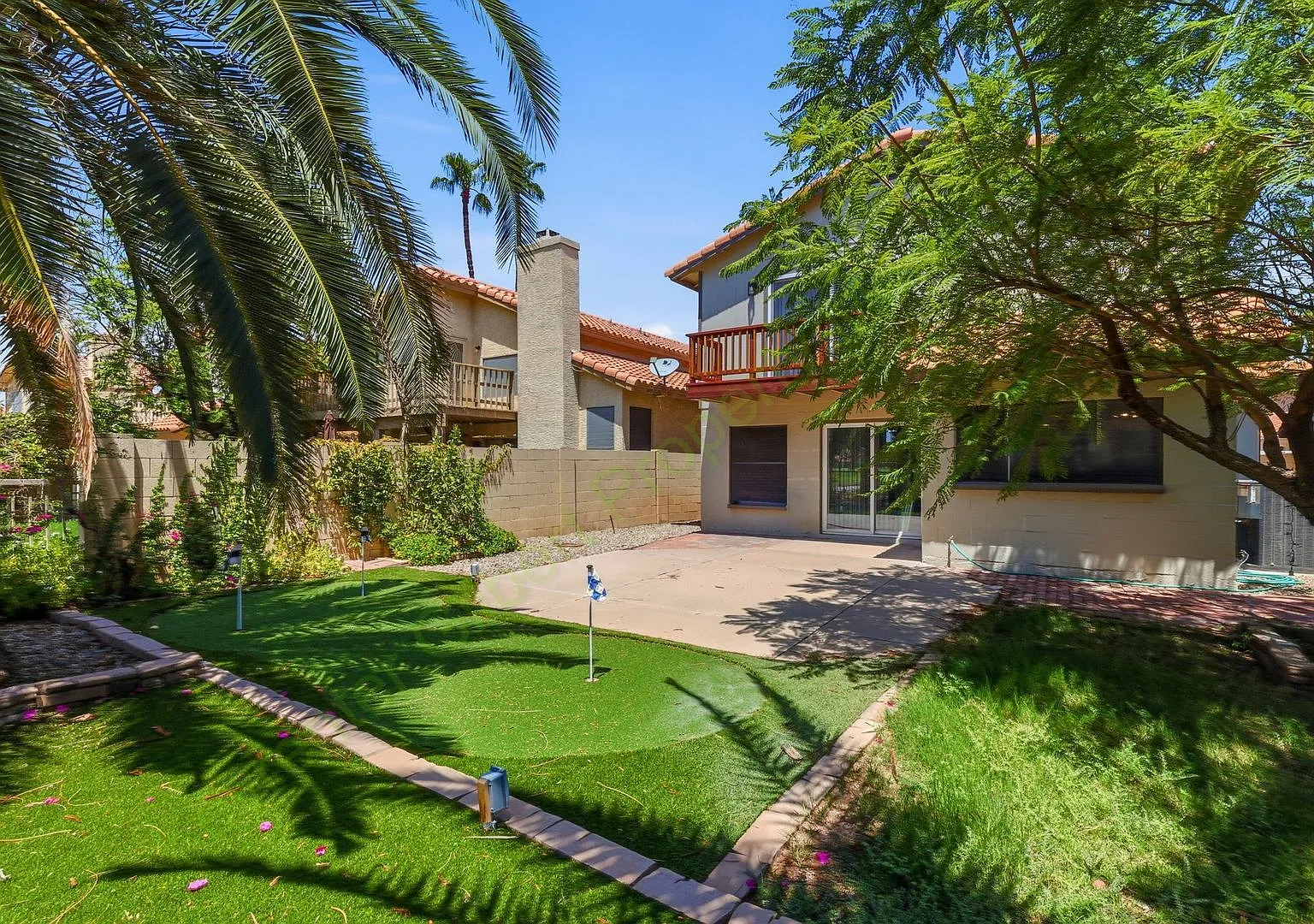 Remodeled Alta Mesa Golf Course Home with Private Balcony and Putting Green — Photo 2