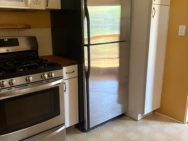665 SE Vera Ave — Photo 10