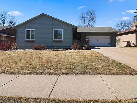 2nd image of 2505 S Pepper Ridge Ave