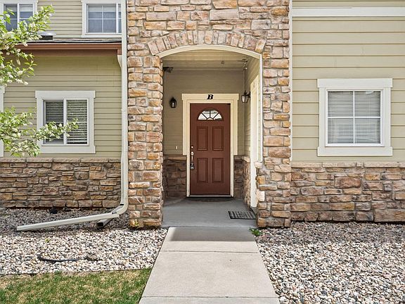 2nd image of 3827 Steelhead St #17-B