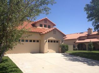 5657 W Avenue L2, Lancaster, CA 93536