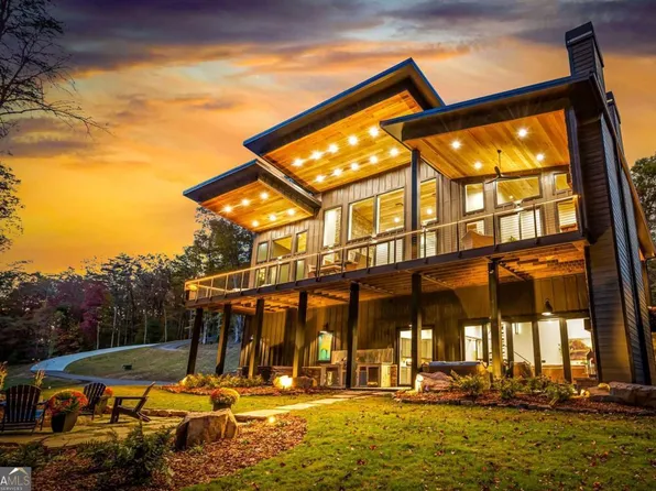 156 Horatio Dr, Blue Ridge, GA 30513