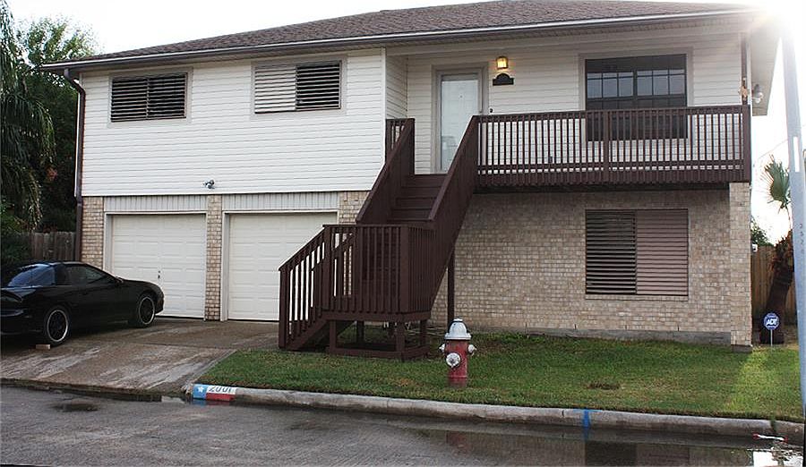 1st image of 2001 Heards Lane Cir