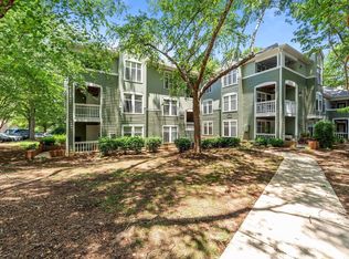 1010 Nicholwood Dr APT 301, Raleigh, NC 27605