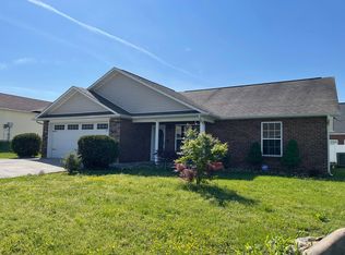 411 Cornus Ave, Sevierville, TN 37862