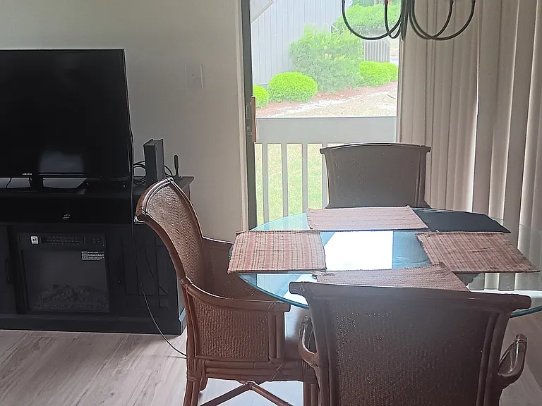 5 Pine Tree Rd #108 — Photo 23