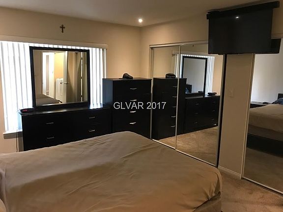 4th image of 4595 Via Madrigal