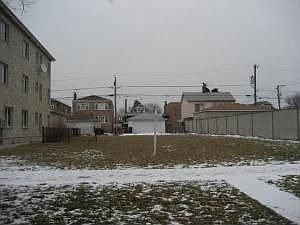 1st image of 2503 N 74th Ave #1