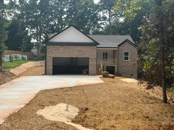 574 Rockwood Dr, Graham, NC 27253