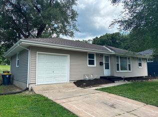 10209 Fremont Ave, Kansas City, MO 64134