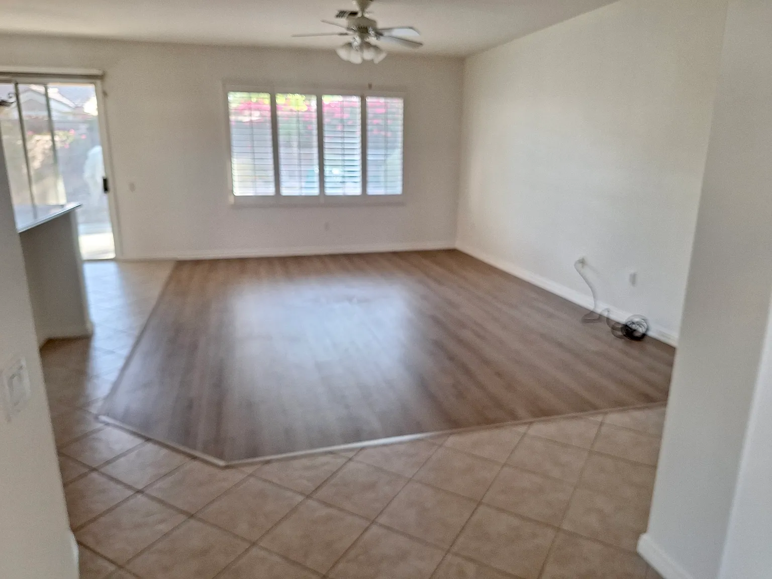 2 bed, 1616 sqft, $2,950 — Photo 4