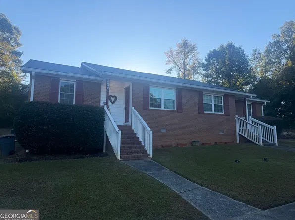 5846 Trammell Rd, Morrow, GA 30260
