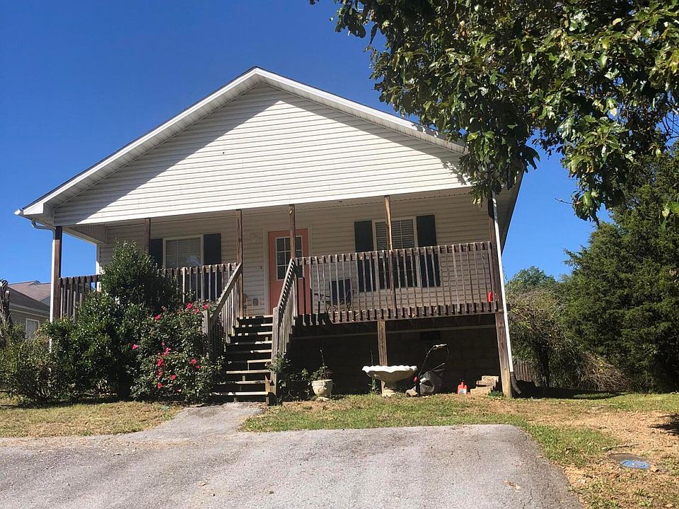 2nd image of 2511 Grotto Ln