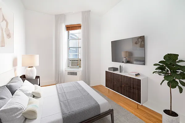 Rented by BH Brokerage Group | media 7