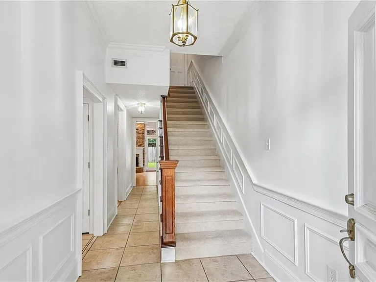 4422 Lake Vista Dr — Photo 3