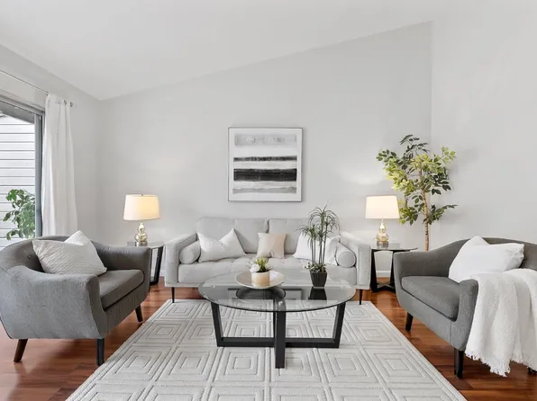 267 Shadow Dance Dr, San Jose, CA 95110