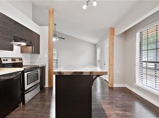 4117 Green Acres Cir, Arlington, TX 76017