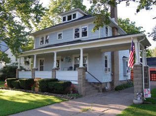 18 Housel Ave, Lyndonville, NY 14098