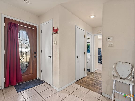4th image of 21 Snell Dr