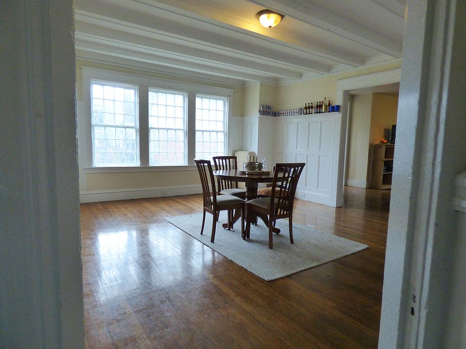 1st image of 81 Shaw Ave