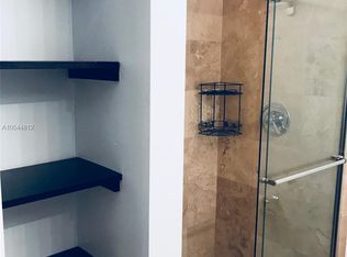 1251 SW 110th Ave, Pembroke Pines, FL 33025