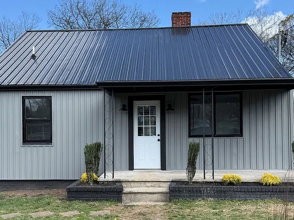 3204 Oswald St, Knoxville, TN 37917