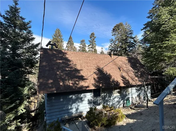 358 Highway 173 Hwy, Lake Arrowhead, CA 92352