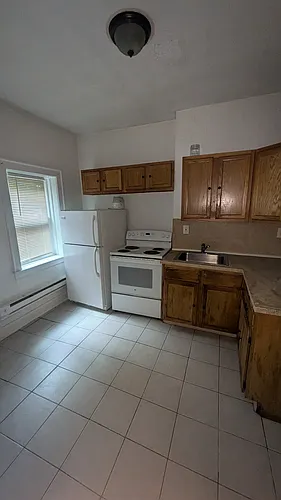 910 Randolph St #2 Photo 1
