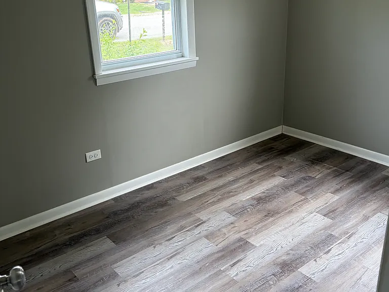 102 Tech St — Photo 2
