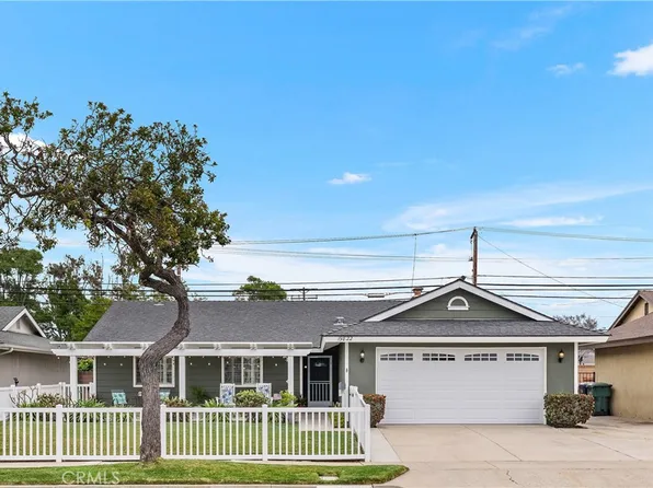 19822 Westwinds Ln, Huntington Beach, CA 92646