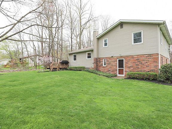 4th image of 11011 Ambler Ln
