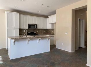 73 Sunflower St, Redlands, CA 92373