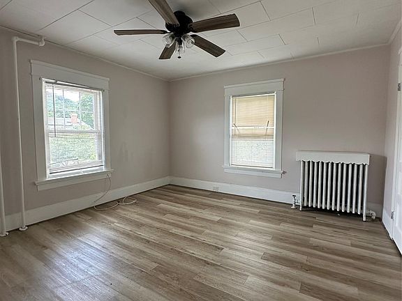 5th image of 9 Elizabeth St #2