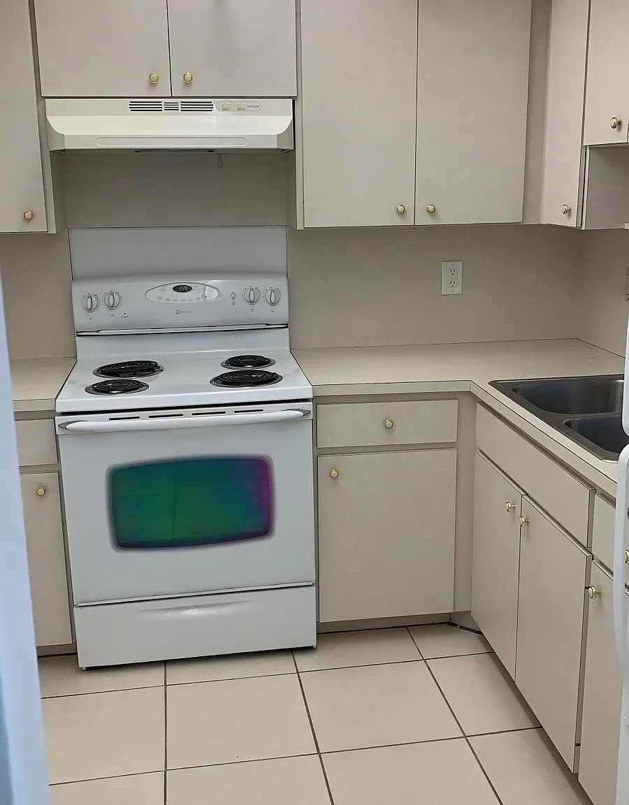 15600 Nw 7th Ave # 204 (34 G) - 1 — Photo 2
