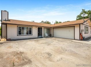 334 Cedar Rd, Vista, CA 92083