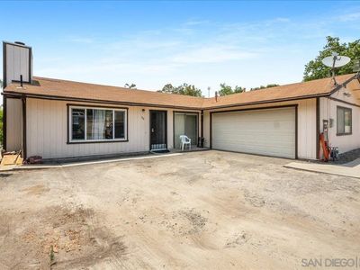334 Cedar Rd, Vista, CA, 92083
