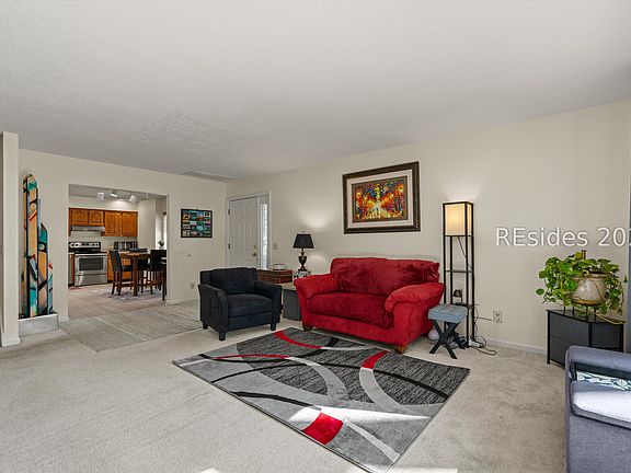 5th image of 36 Wee Rd #36