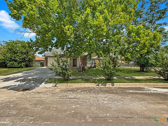2nd image of 3210 Westrim Dr
