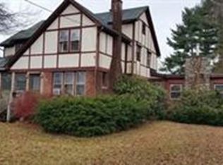 1160 Saint James Ave, Springfield, MA 01104